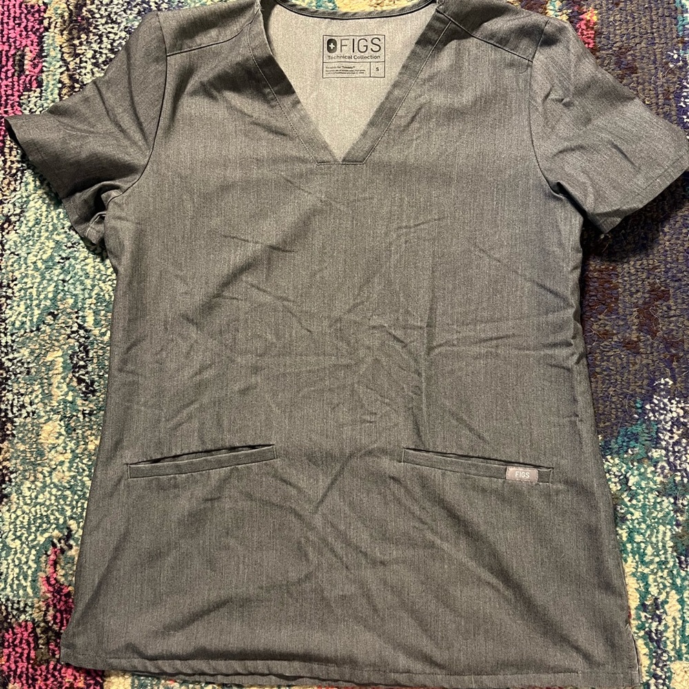 Figs Charcoal Scrub Top